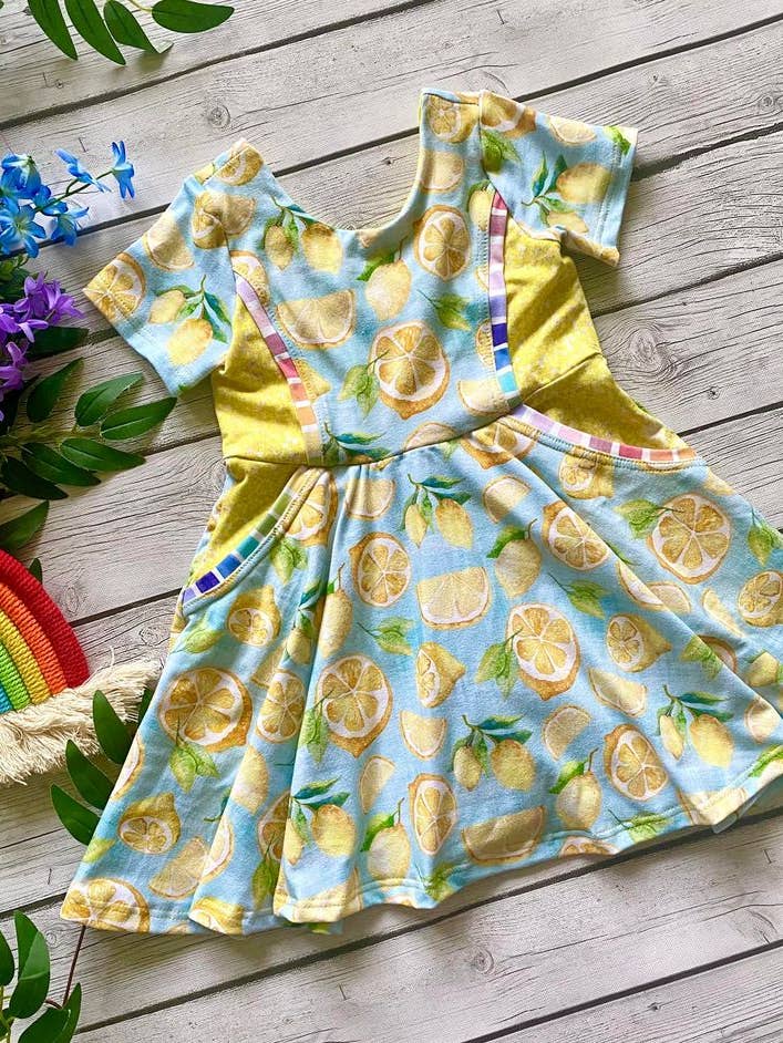 Sommer Citron Gul Glitter Pocket Vokse Med Mig Twirl for engroshandel hos Redeemed Made New