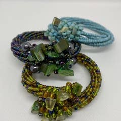 Bracelet en perles Wrap Around Wire Wire avec pierres pour la vente par Shae's Resale