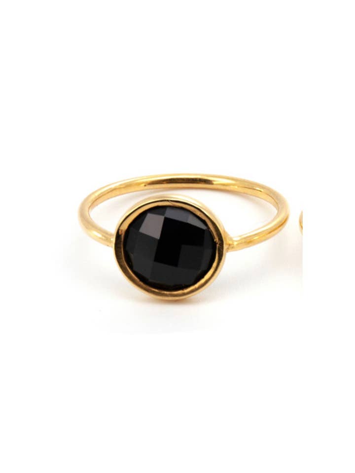 Ring Colors Round Stone Black Onyx for wholesale by THAIS BERNARDES GIOIELLI