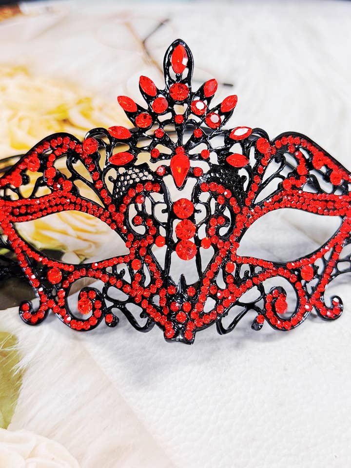 Happy Dream Gifts - Wholesale Costume – Women's - Red Crystal Masquerade Mask, Black Mask, Masquerade Wedding5