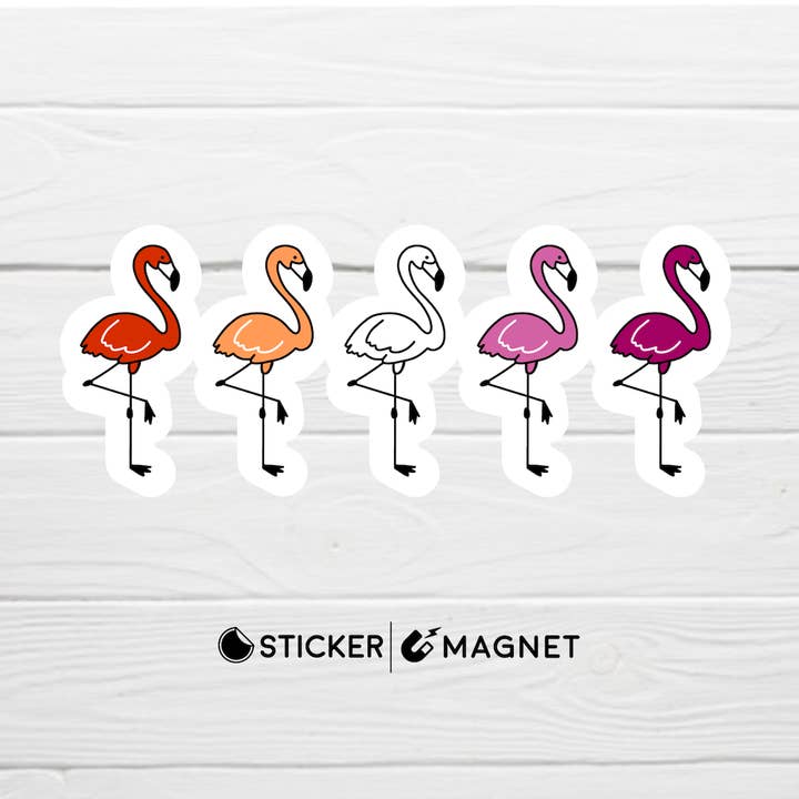 Aimant autocollant Flamingo Lesbian LGBTQIA+ Rainbow Pride pour la vente par Art InQlusive
