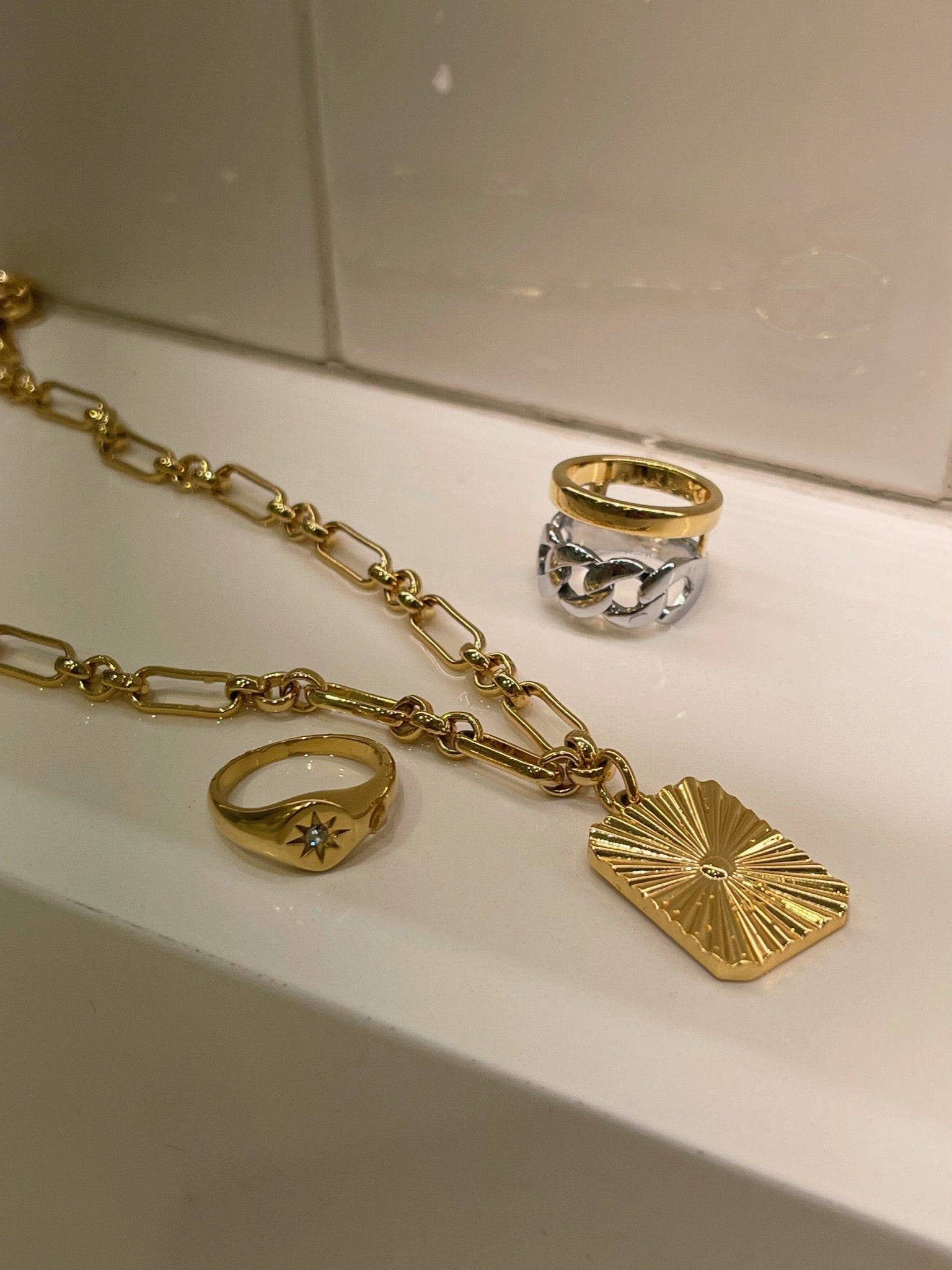 Sahira Jewelry Design - Wholesale Signet Ring - Star Signet Ring2