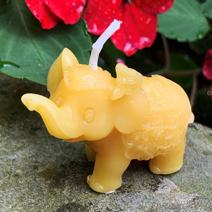 African Elephant Beeswax Candle for wholesale by Bees Light Candles