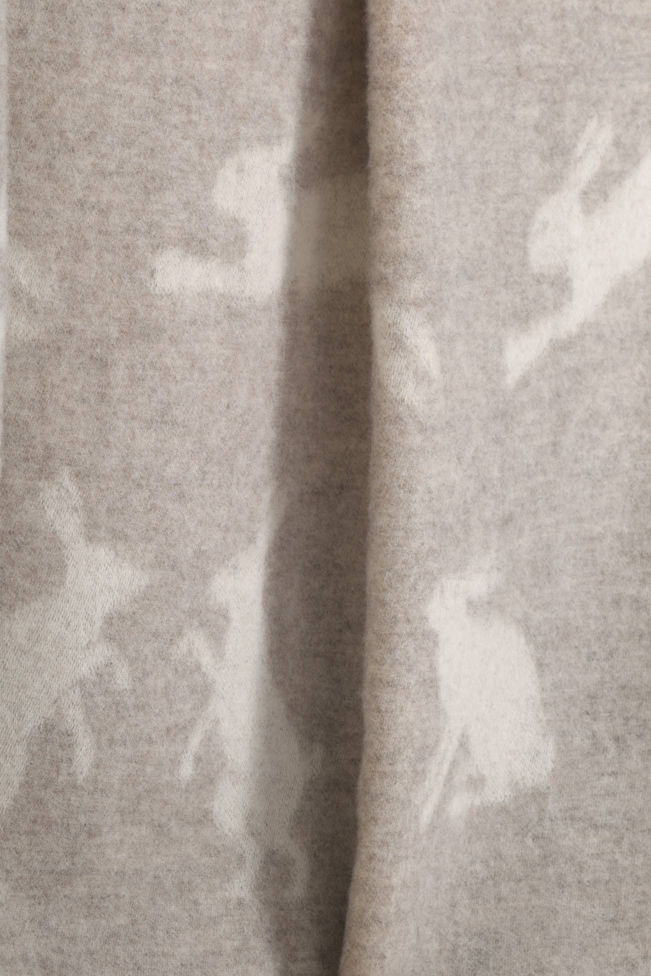 JJ Textile – wholesale Throw blanket – Hares Soft Brown Pure Wool Throw6