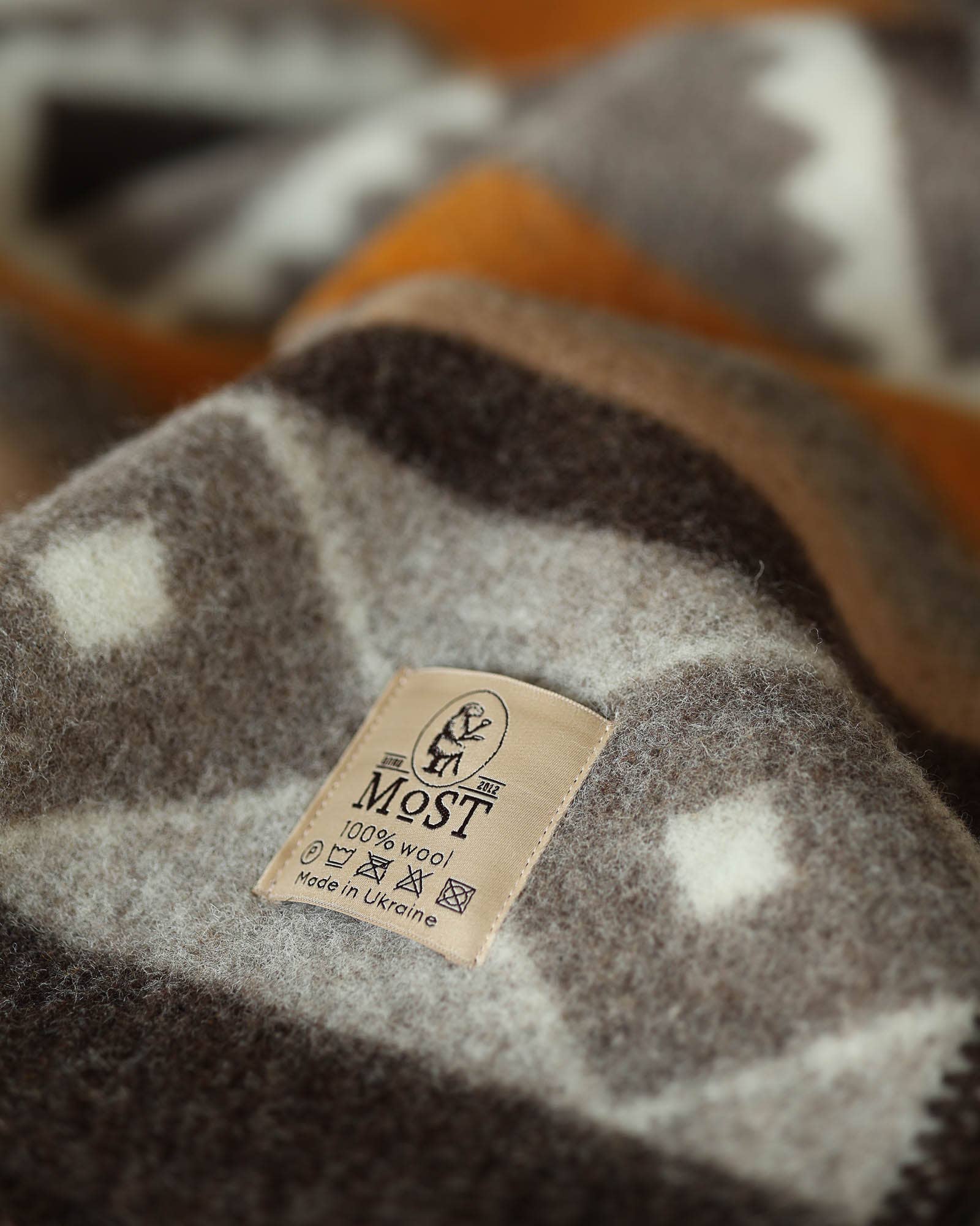 MoST - Wholesale Bedding Blanket - Wool bed Blanket TRIBE - double - bronze3