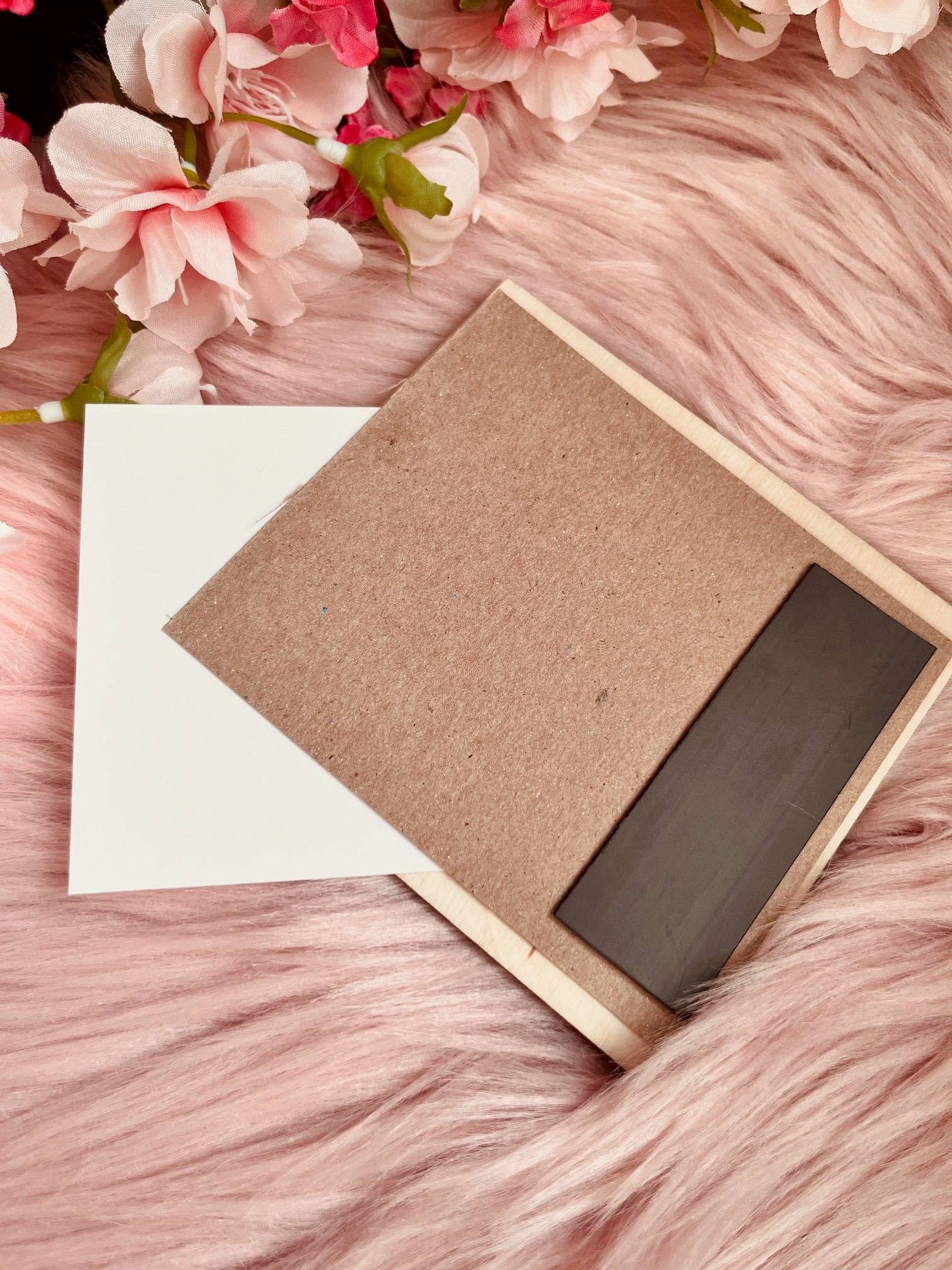 Alicia's Wonderland - Wholesale Picture Frame - Giraffe Fridge Magnet Picture Frame | 3x3 Photo 1