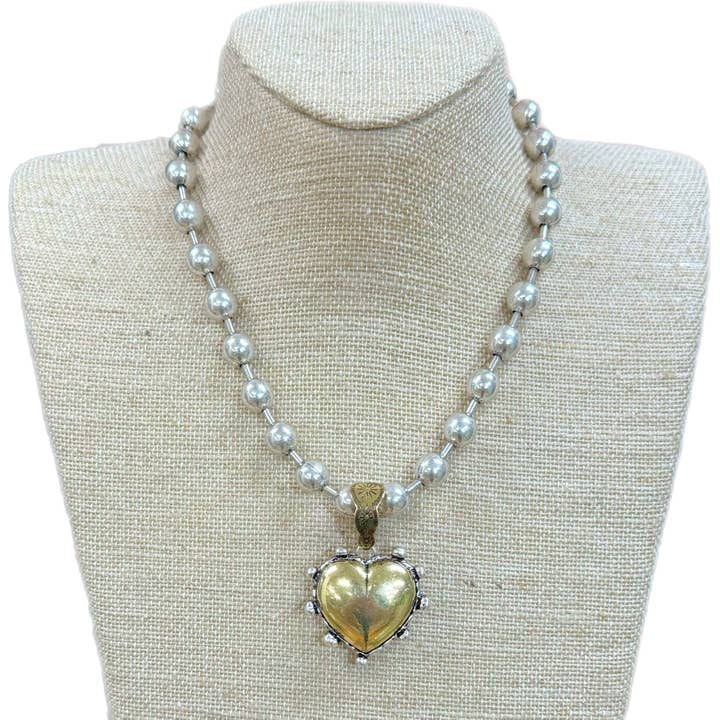 Collier à chaîne boule en argent avec pendentif cœur doré pour la vente par Accessories To Go