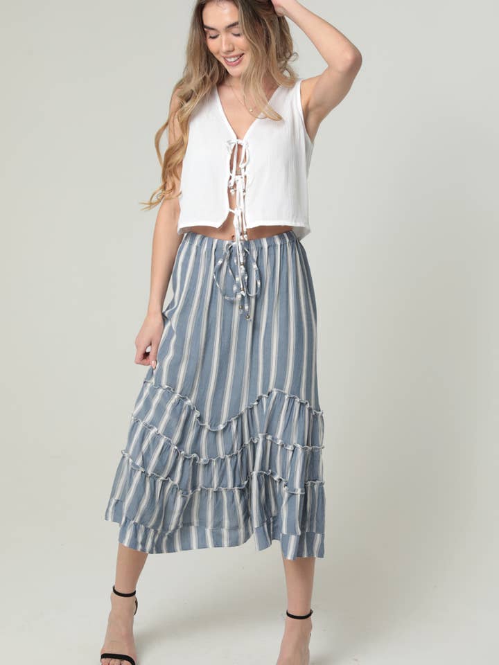 Jupe mi-longue à volants ondulés rayés H6315-RM42 pour la vente par ANGIE
