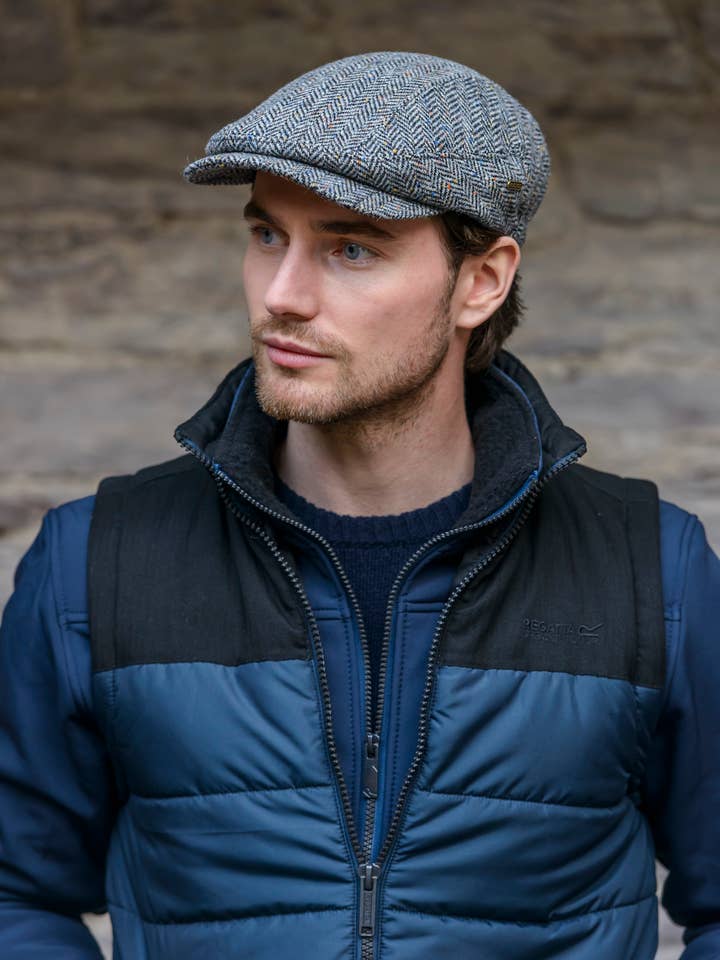 Boina Kerry masculina 100% tweed com forro acolchoado e parte traseira elástica por atacado de Mucros Weavers