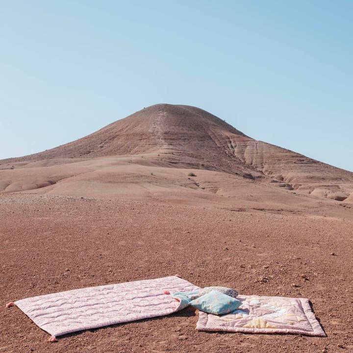 Plaid Aneka - patchwork - flowers - pink - yellow for wholesale on Faire2