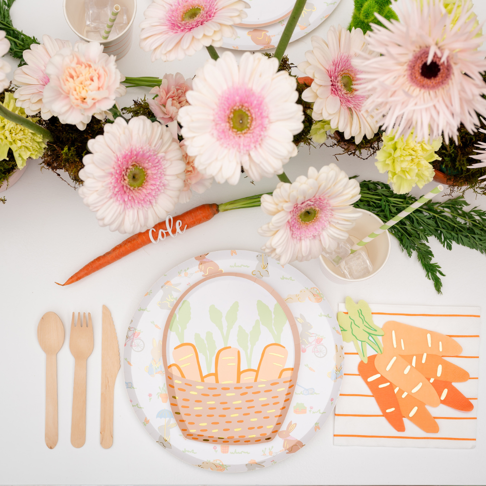 Jollity & Co. + Daydream Society - Vente Serviettes jetables - Serviettes Grandes Carottes en Bouquet Lapins dans le Jardin2