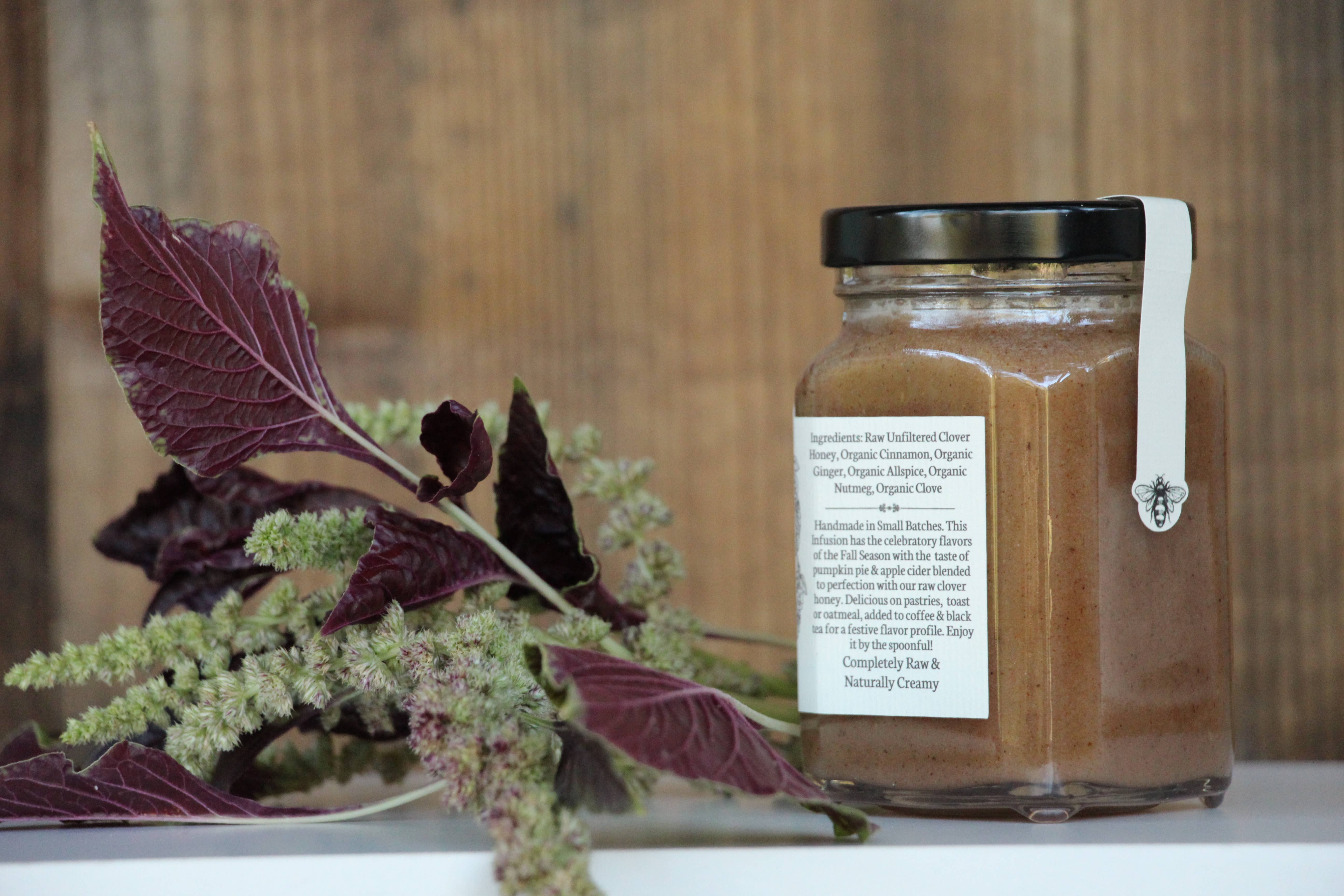 Blue Sage Honey Co. - Vente Miel - Miel cru infusé aux épices de citrouille, Halloween, Thanksgiving6