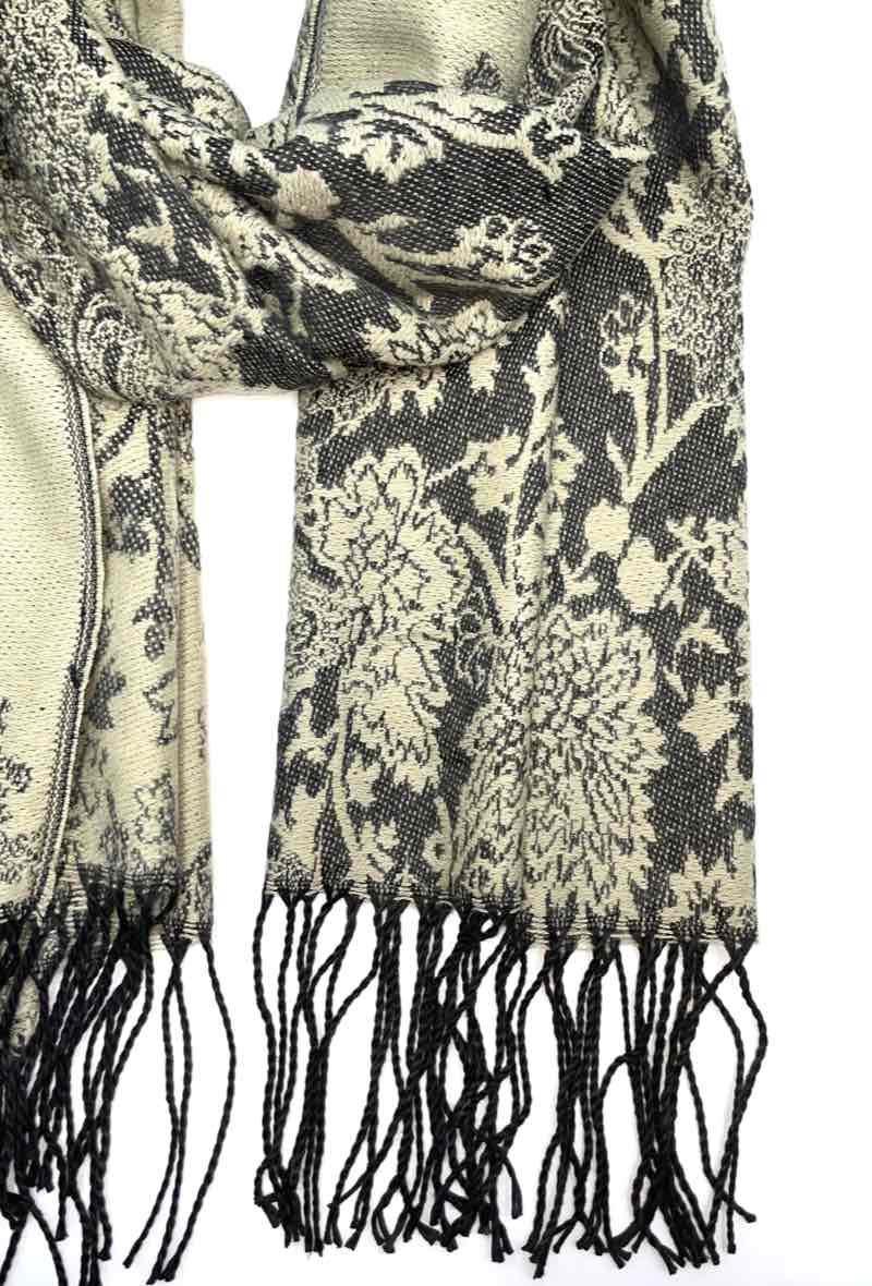 LINETA - Wholesale Scarf - Women's - Fringe scarf2