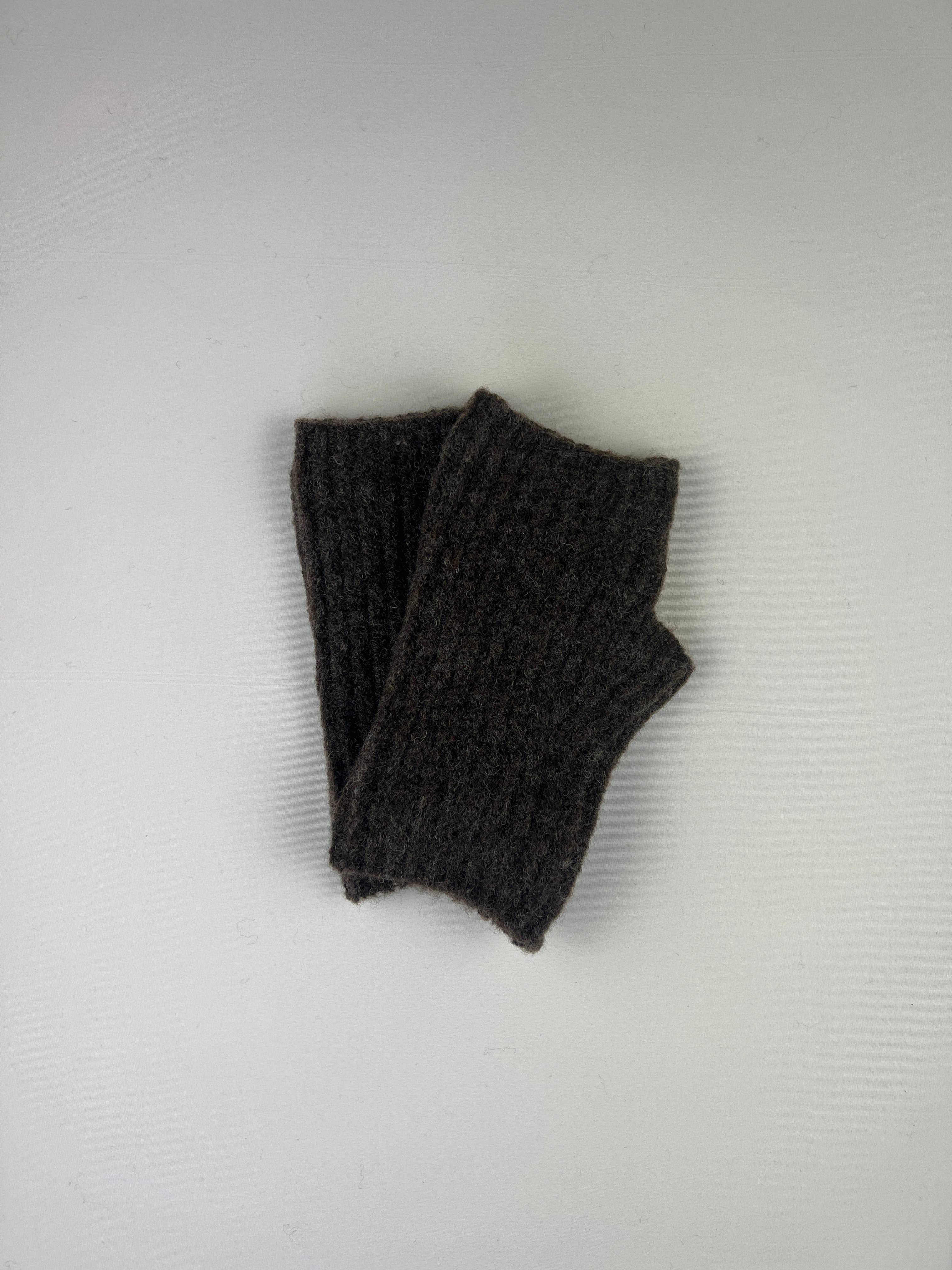 L'Emotion - Wholesale Winter Accessory Set - Women's - Ribbed Scarf Hat Mittens Set with Fringe 40% Wool11