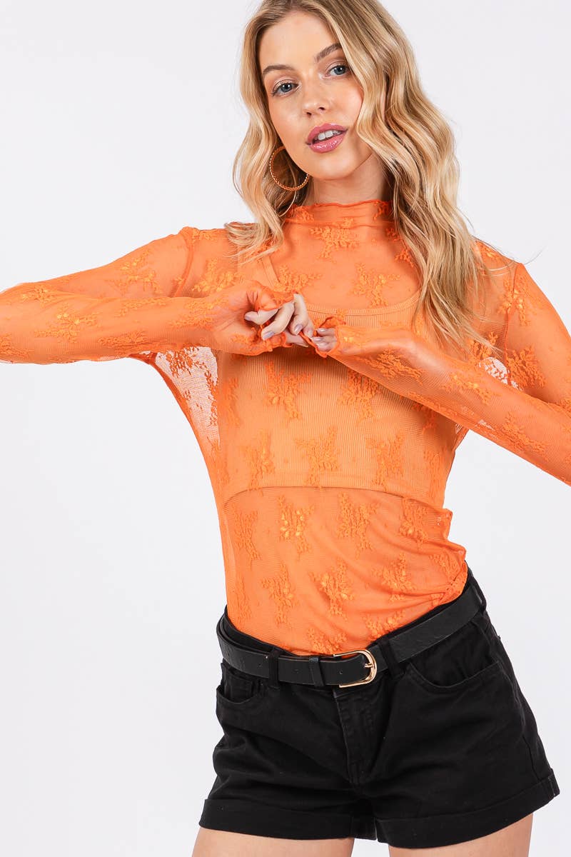 Sewn and Seen – wholesale Blus - Dam – LÅNGÄRMAD SPETSTOPP MED BLOMMÖNSTER45