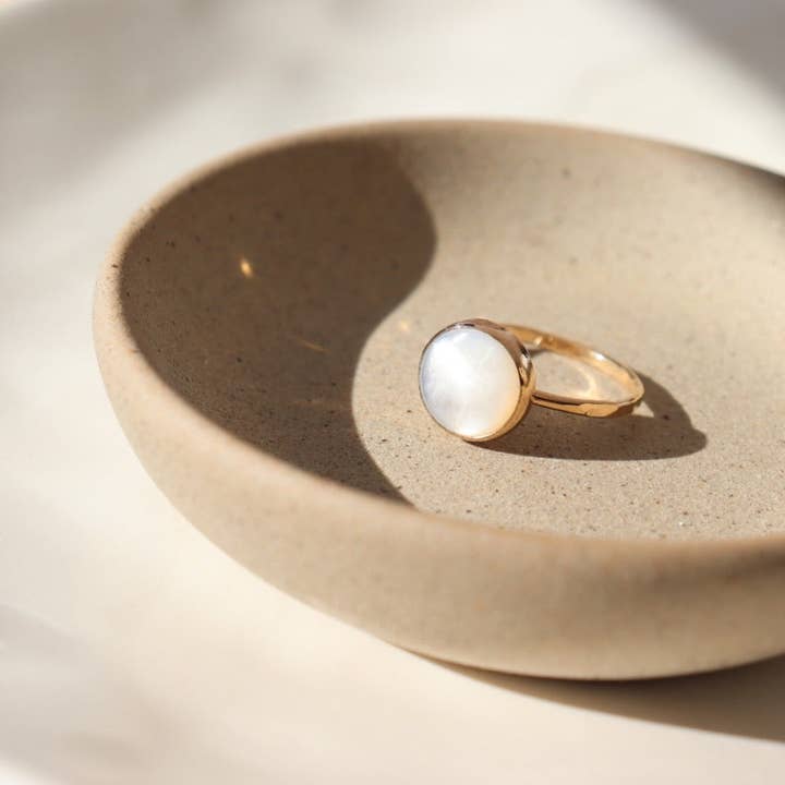 Token Jewelry - Wholesale Cocktail/Statement Ring - Mother of Pearl Ring I Valentine's Day Jewelry