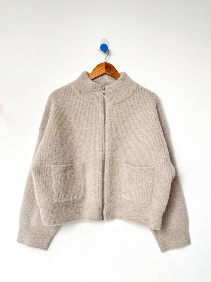 Le Bon Shoppe - Wholesale Jacket - Women's - Alpaca Zip Front Jacket - (2XS/S - 2M/L)