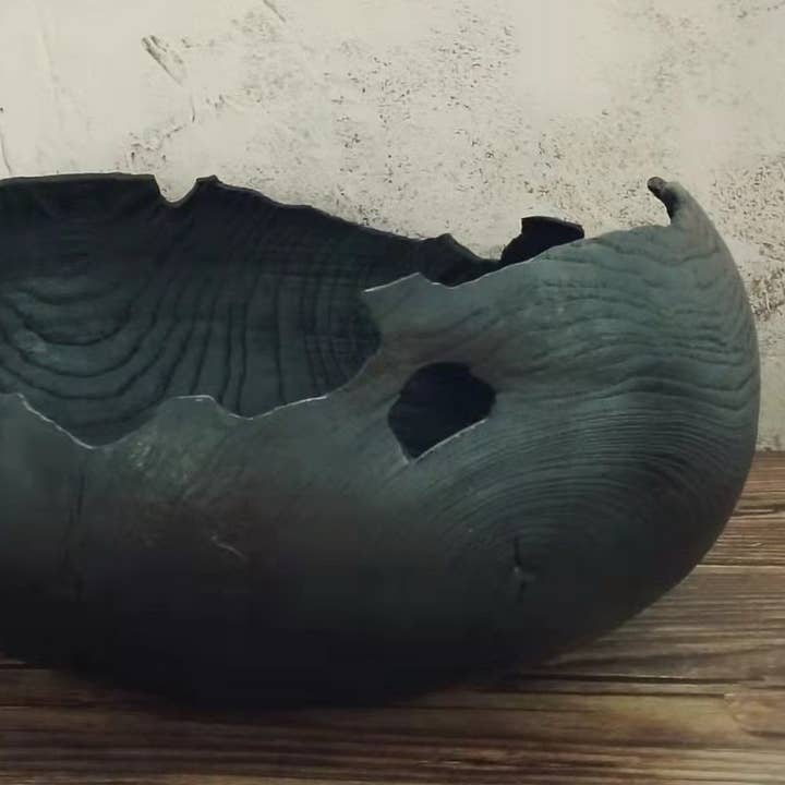 Element Accessories EU - Wholesale Decorative Plate/Dish/Bowl - Wabi Sabi wooden bowl hand-carved by master artisan5