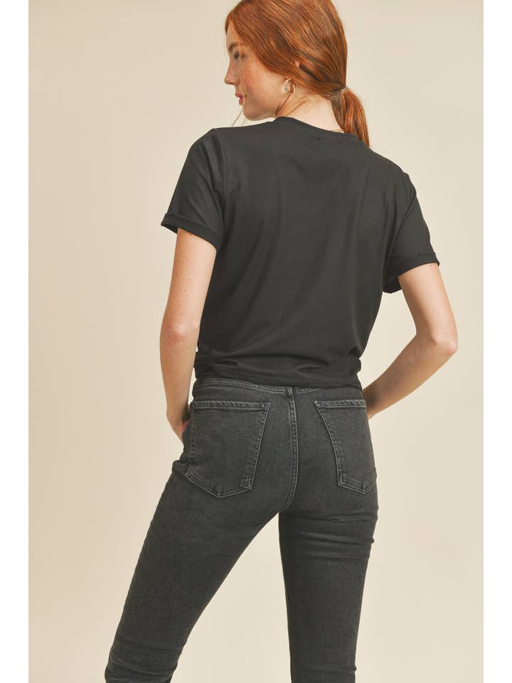 IT1001 Lovely Twisted Knot T-Shirt Black Neutral for wholesale on Faire