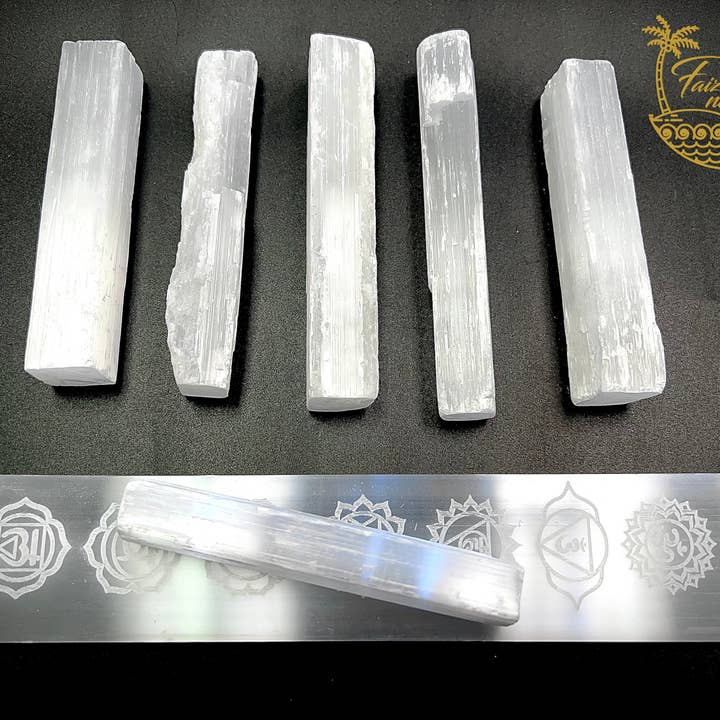 Faiza Naturals - Vendita all'ingrosso Pietra/cristallo spirituale - Bacchette di cristallo di selenite (4 pollici) importate dal Marocco