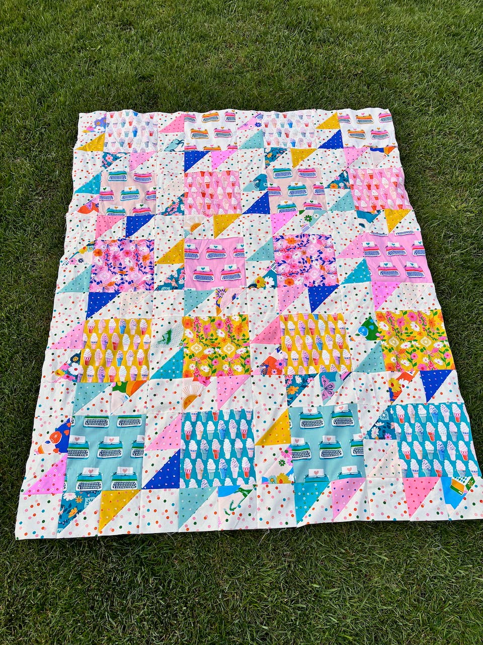 AllisonRamsing.com - Wholesale Craft Supplies - Layer Cake Bear Paws Quilt Pattern - Printed1