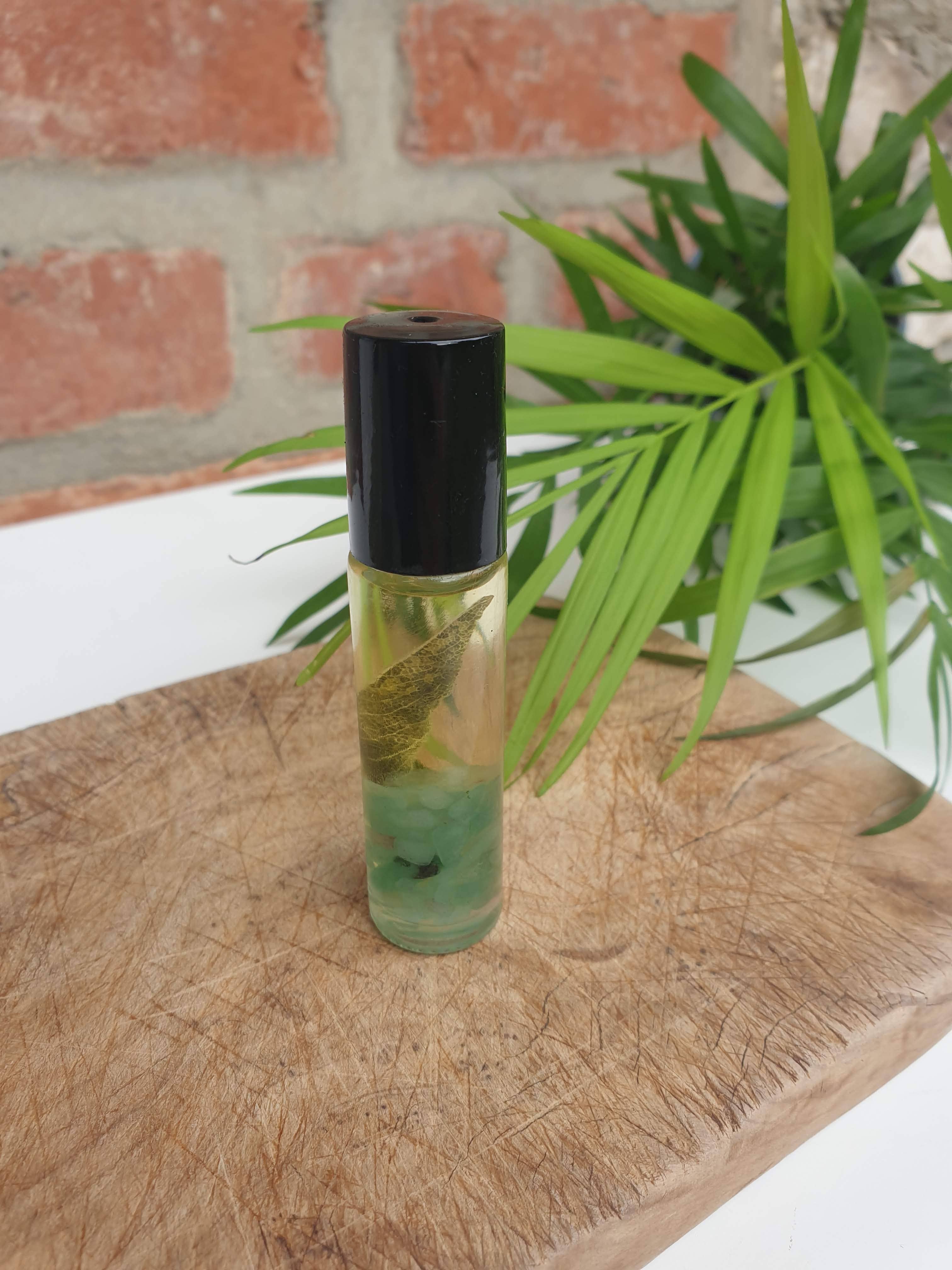 l'alchimie de mailys - Wholesale Essential Oil Roll-On - Natural migraine roll-on stone/anti-inflammatory2