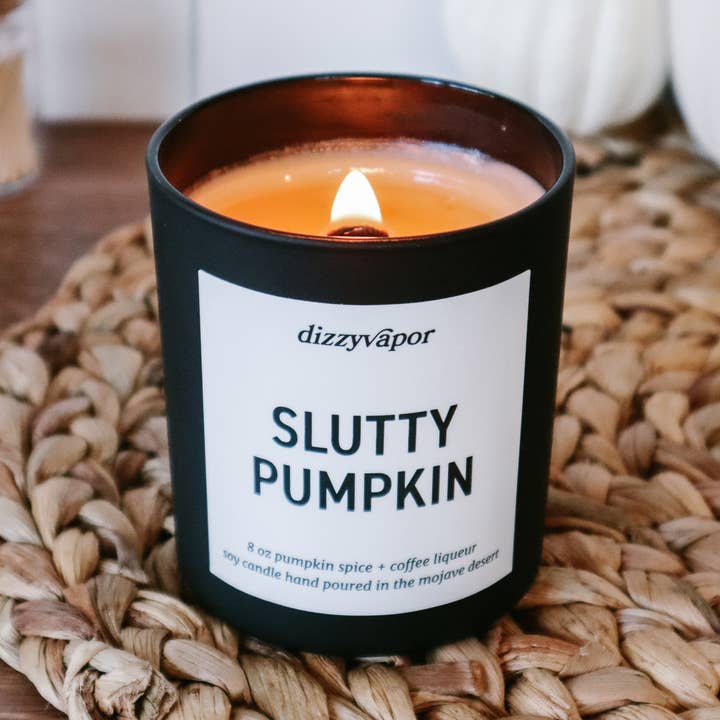 Bougie au soja Slutty Pumpkin | Pumpkin Spice et liqueur de café pour la vente par Dizzyvapor Candle Co.
