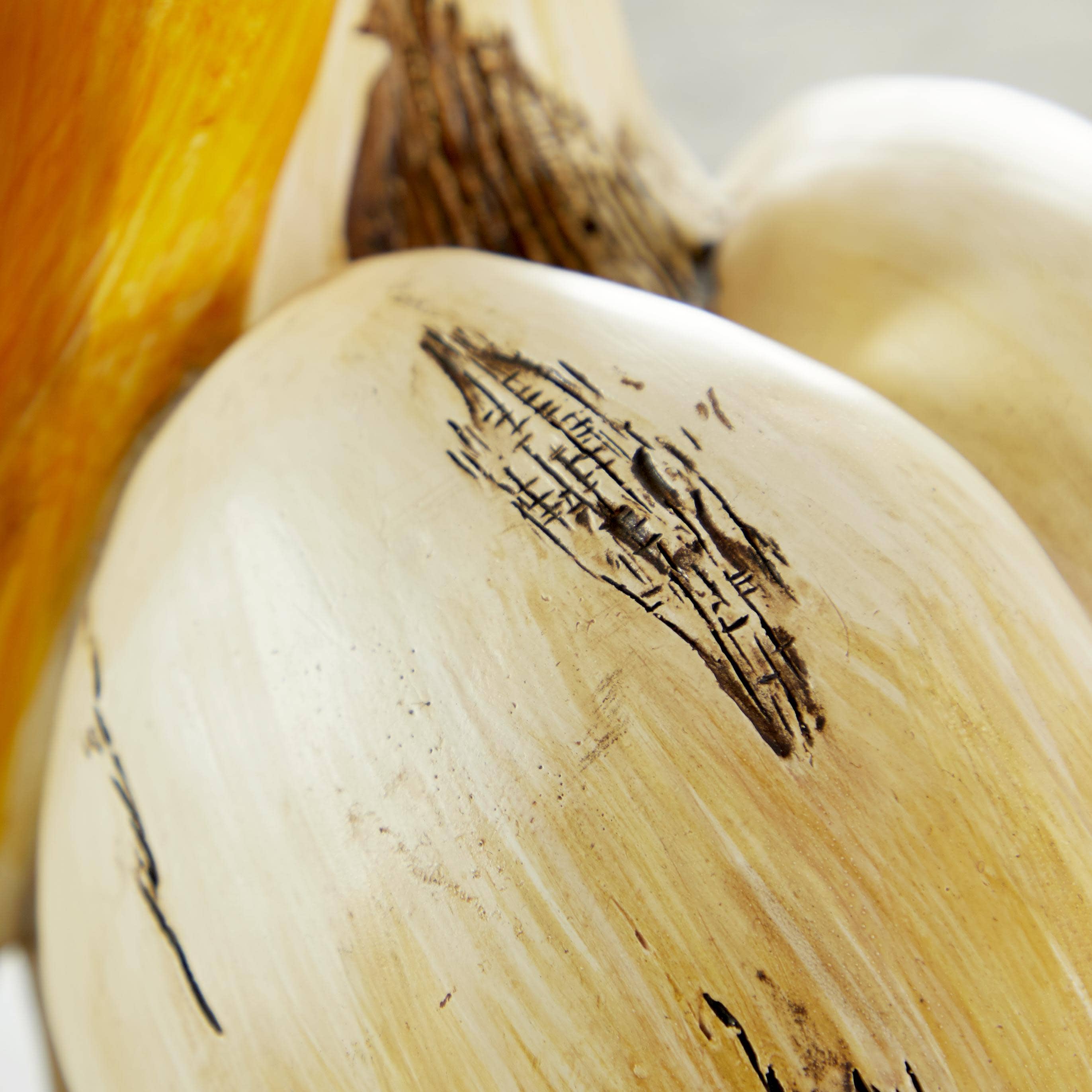 Import Corner – wholesale Sculpture – A-58223: POLYSTONE PELICAN 7"W, 18"H5