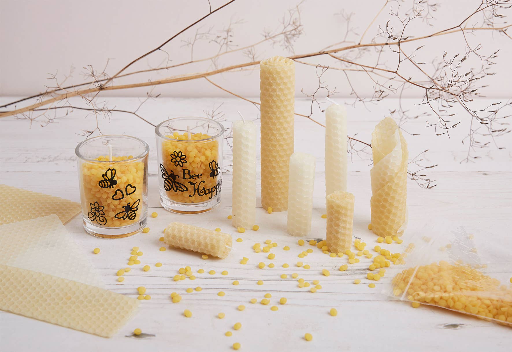 West Design Products – wholesale DIY craft kit – Bee & Bumble Natural Beeswax Candle Craft Kit3