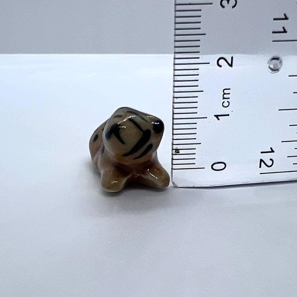 VIE - Wholesale Decorative Figurine - Mini Ceramic Figurine, Assorted Colour, Approx. 2cm140