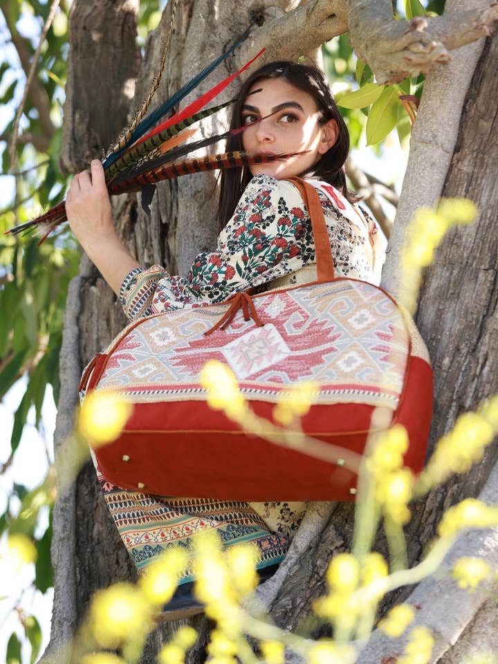 Handmade Atenti Blaze Overnighter Weekender– USA Made for wholesale by Atenti