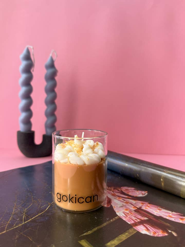Bougie en cire de coco parfumée au tiramisu - Originalité - Cadeau fait main pour la vente par Gokican