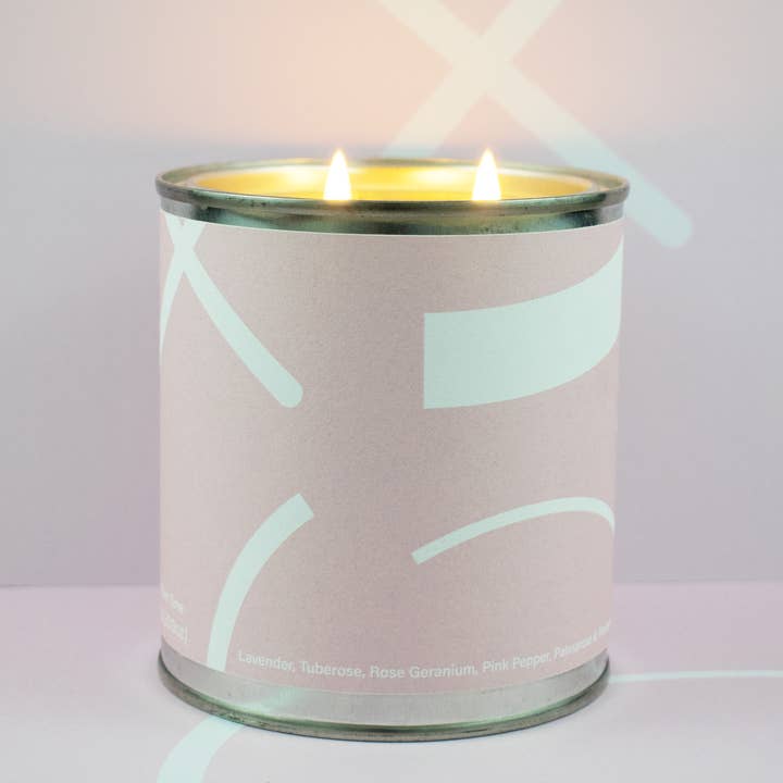 Au milieu de la fleur dans les jardins de Blenheim - Bougie à 2 mèches pour la vente par McKinley & Paget