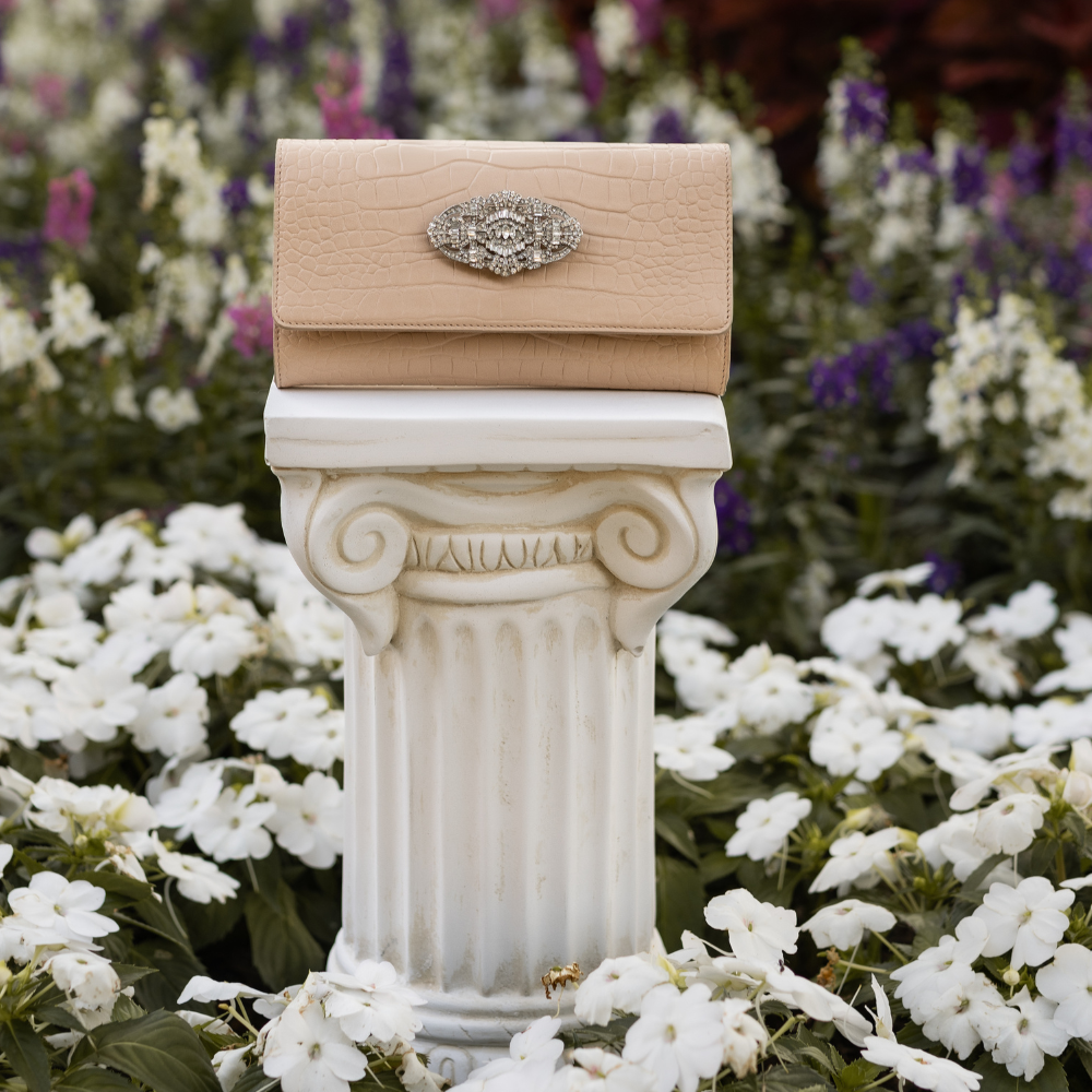 Lucy Jane - Wholesale Clutch Bag - Women's - The Bre3