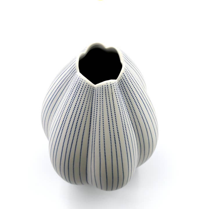 Art Floral Trading LLC - Venta al por mayor Floreros - Jarrón de porcelana Champa L hecho a mano 1266W262