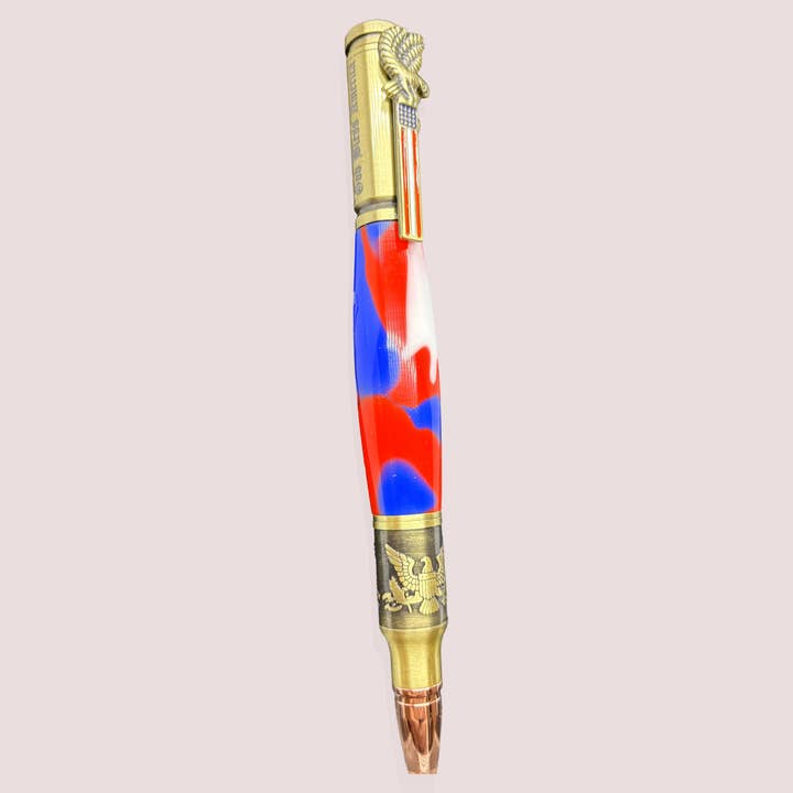 Stylo Torsadé Patriotique Aigle à Tête Blanche – Laiton Antique pour la vente par Lionwood Creations LLC