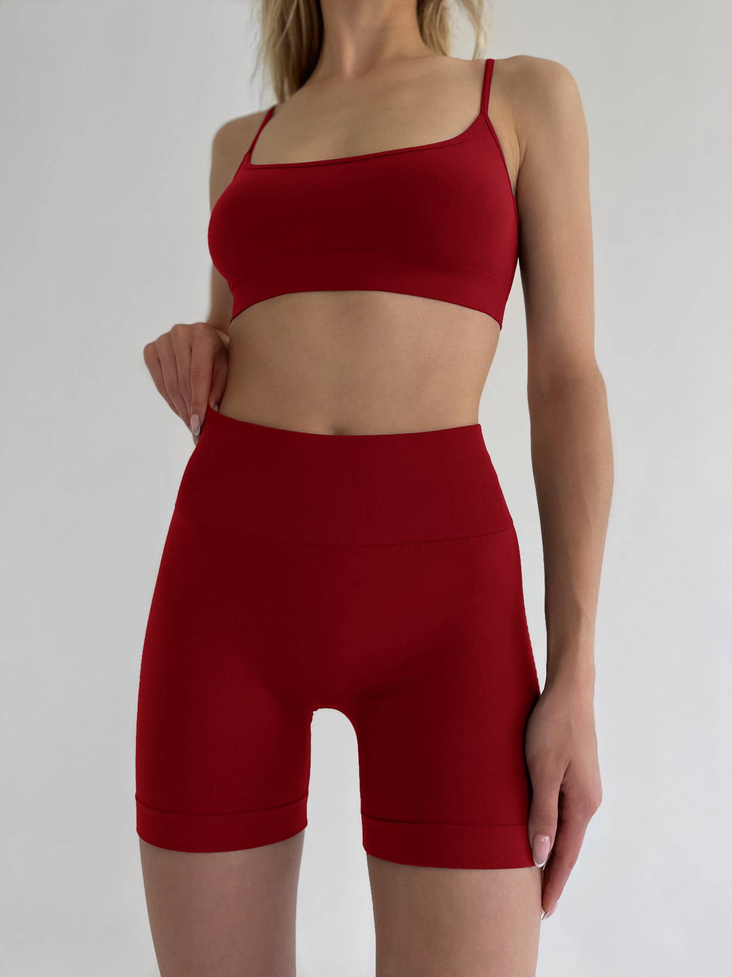 SIAWEAR - Wholesale Athletic Shorts - Women's - Leggings Bike Shorts Slim 200 den ROYAL RUBY Pilates 🇮🇹