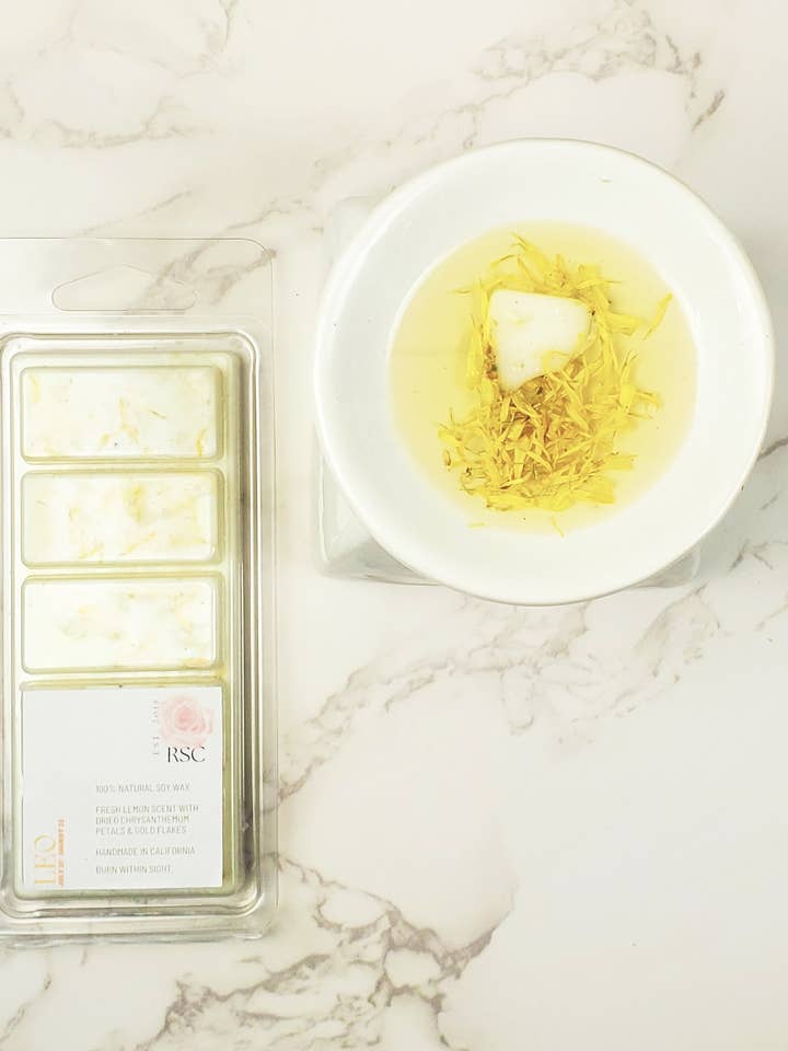 Lemon Scented 100% Soy Wax Melt for wholesale by Rose Splash Creations