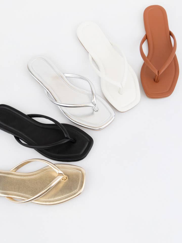 CCOCCI - Wholesale Sandals - Women's - TALLULAH-1 SOLID COLOR SQUARE-TOE THONG SANDAL