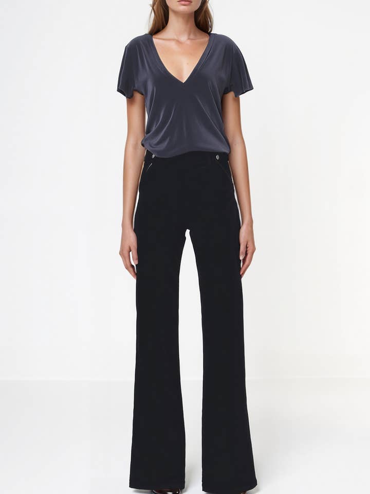 Dina a Vita Alta Ampia in Velluto a Coste Nero per la vendita all'ingrosso da parte di Noend Denim