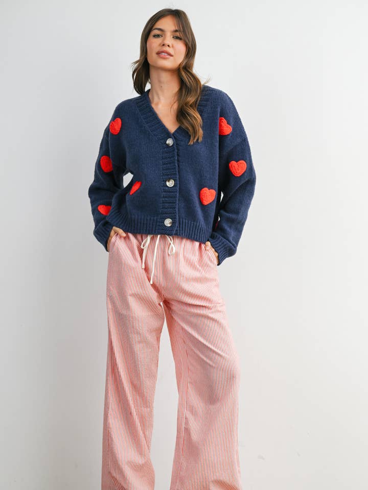 Cardigan Corto con Scollo a V e Motivo a Cuori - BMC7824 per la vendita all'ingrosso da parte di BUTTERMELON