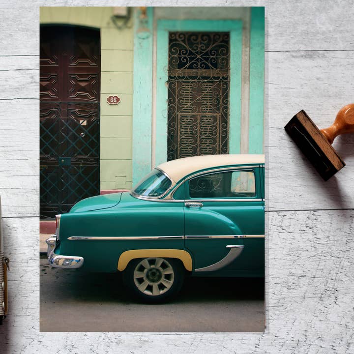 Cuba Vintage Car Art Print for wholesale by Veni Etiam Photography