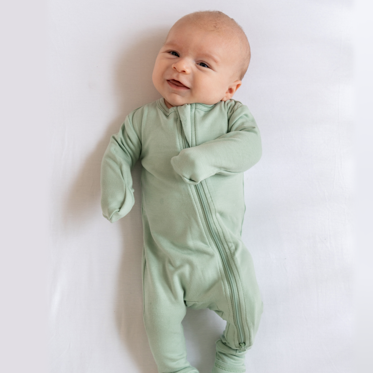 Dreamland Baby - Wholesale Slaappak - Baby - Babybamboepyjama met DreamCuffs™4