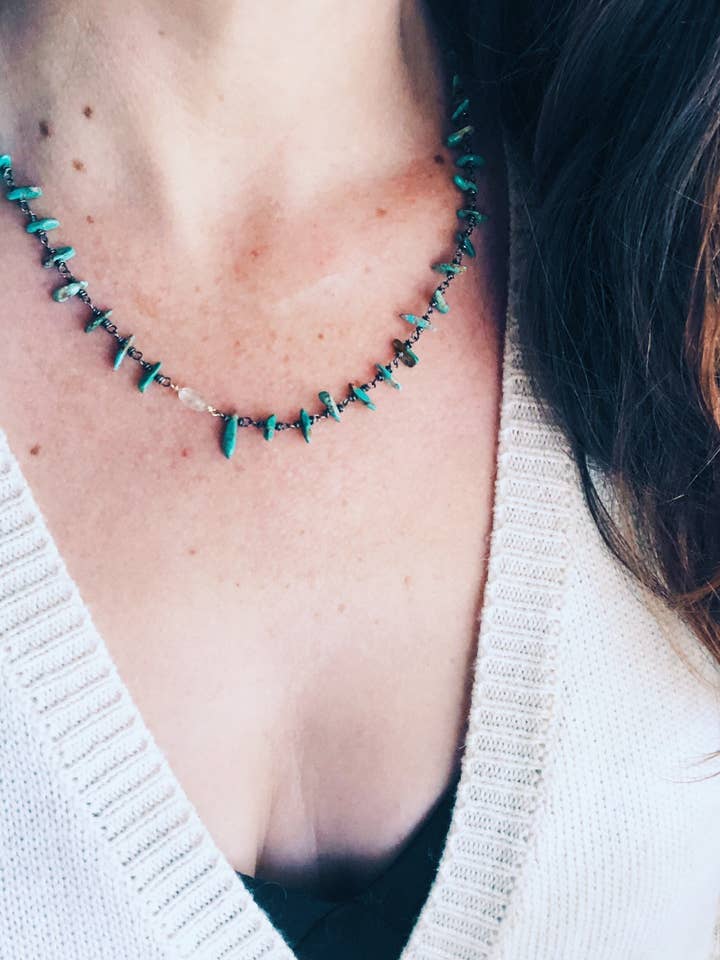 Luksuriøs boheme Carico Lake turkis & månesten halskæde for engroshandel hos Peaces of Indigo