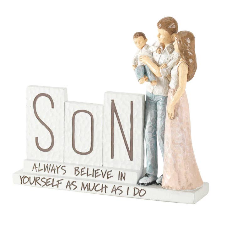 🍗Figurine Mom, Dad And Son for wholesale by Dicksons