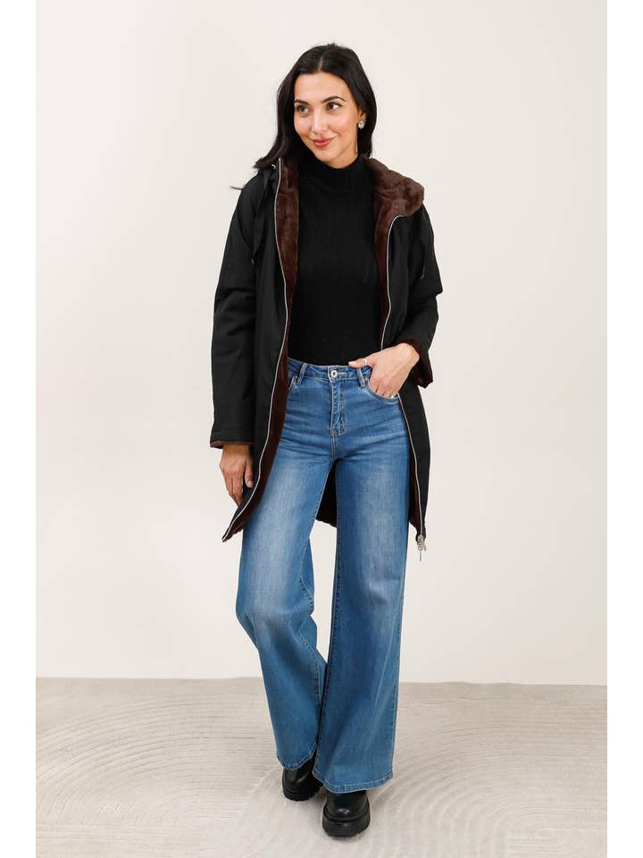 Attrait Paris - Wholesale Parka - Women's - Long hooded parka, reversible fur (Copy)12