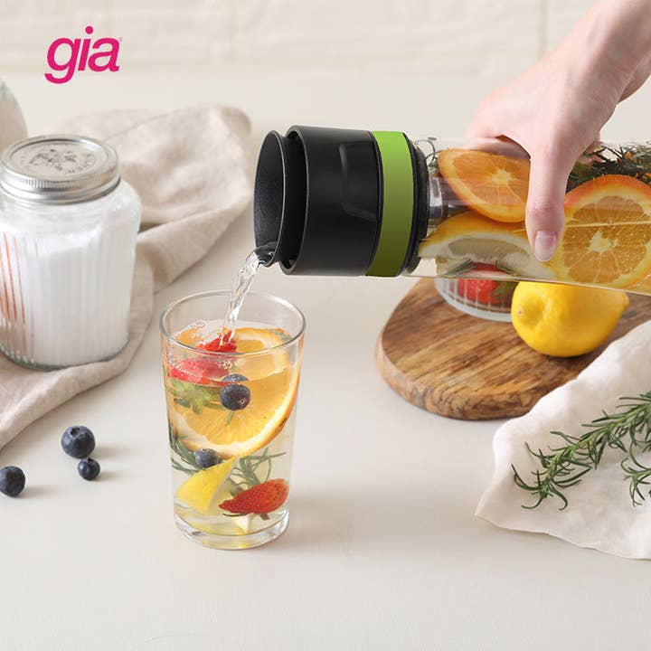 Trios Decanter for wholesale by THAT Inventions