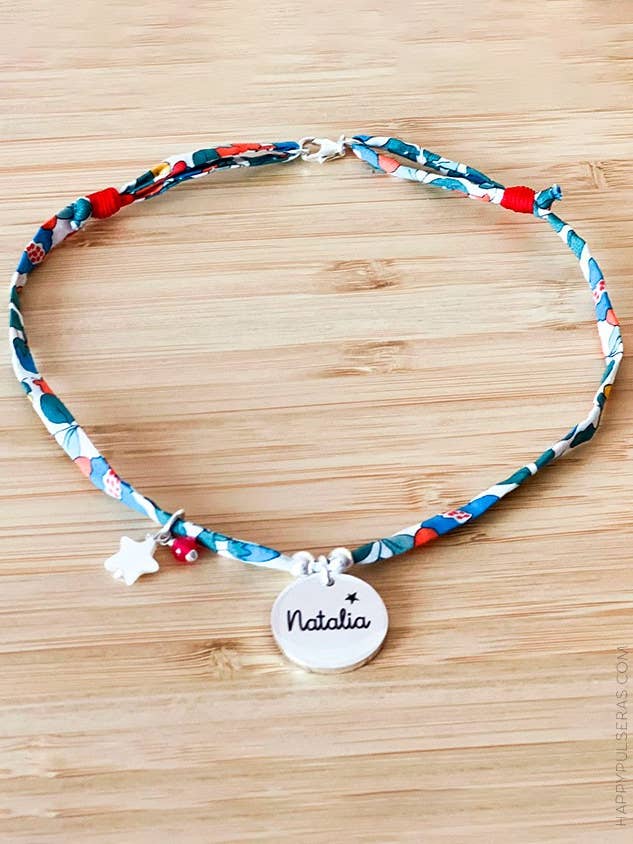 Collana con nastro in tessuto Liberty a fiori blu e arancioni per la vendita all'ingrosso da parte di Happypulseras