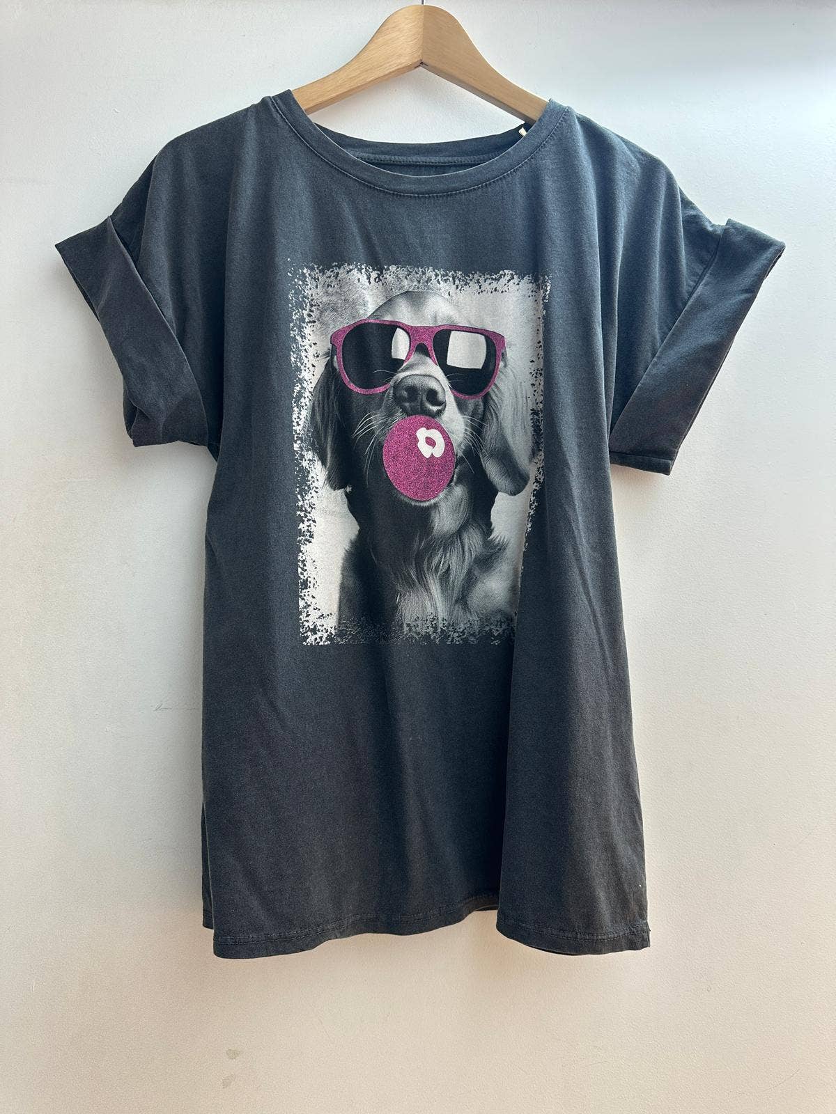 Black 16739 Faded printed T-shirt with dog for wholesale on Faire0