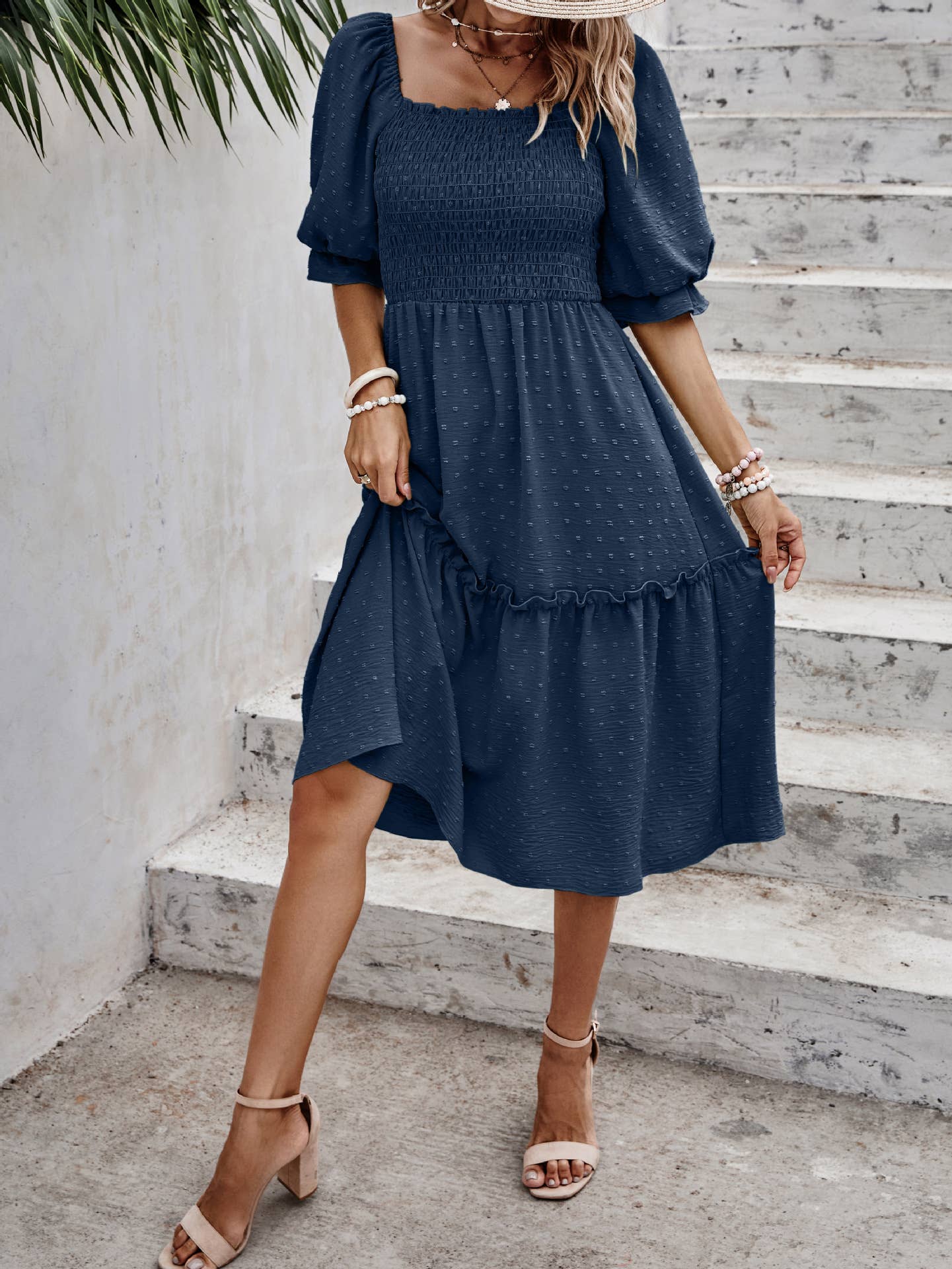 eLook – Großhandel Kleid – Damen – SZ1-DR6227 Swiss Dots Gemustertes Midikleid mit halben Ärmeln19